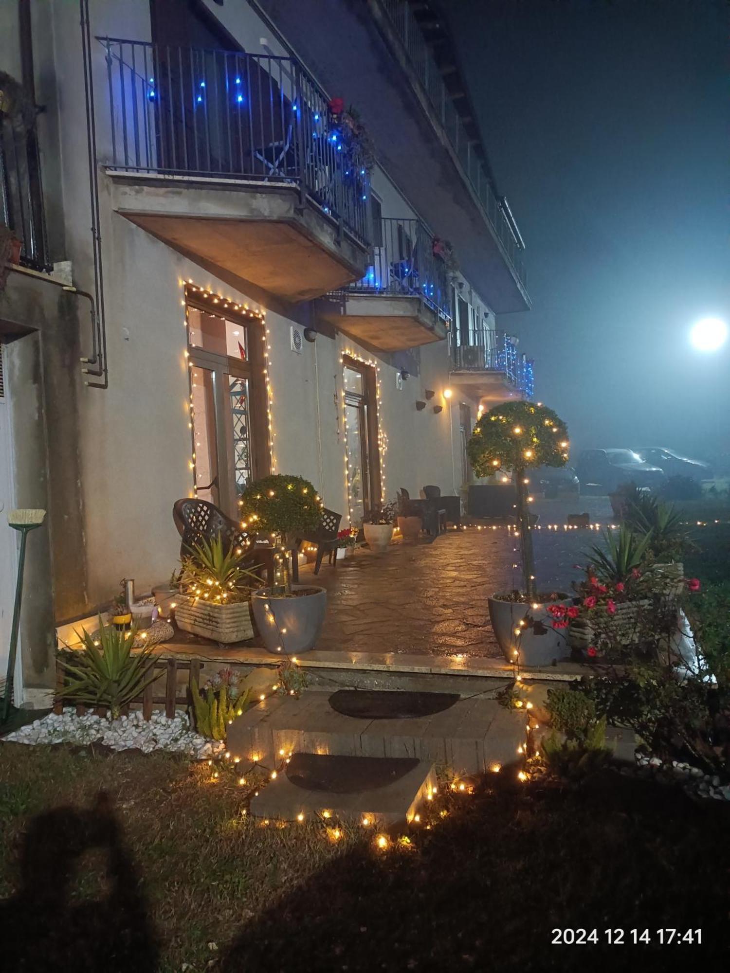 Il Faggio 17 B&B Артена Экстерьер фото