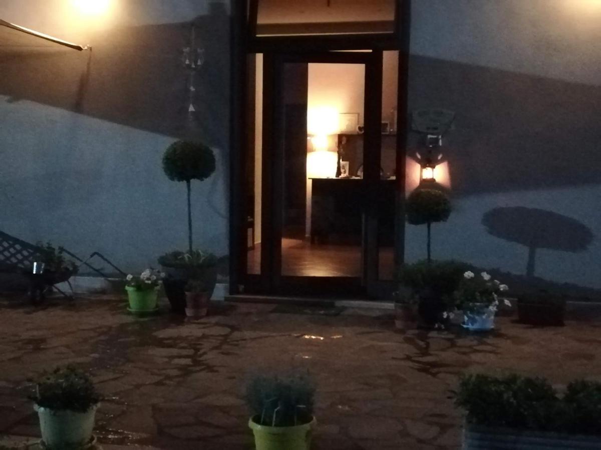 Il Faggio 17 B&B Артена Экстерьер фото